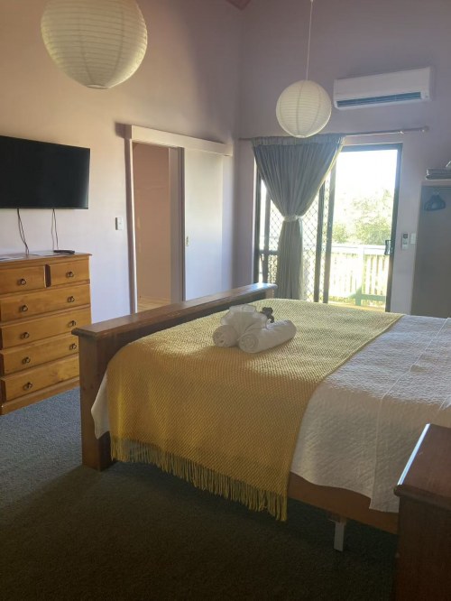 Questro Breeze - Upstairs